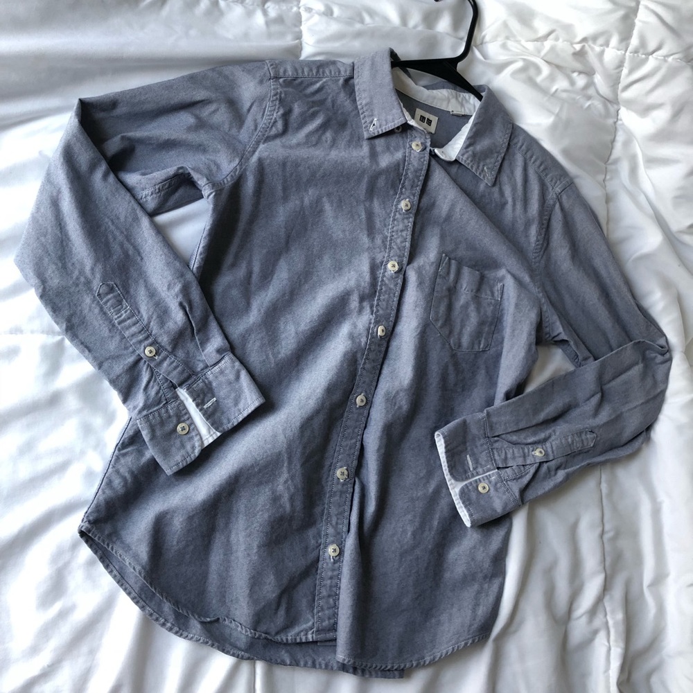 ❗️SOLD❗️UNIQLO button down shirt